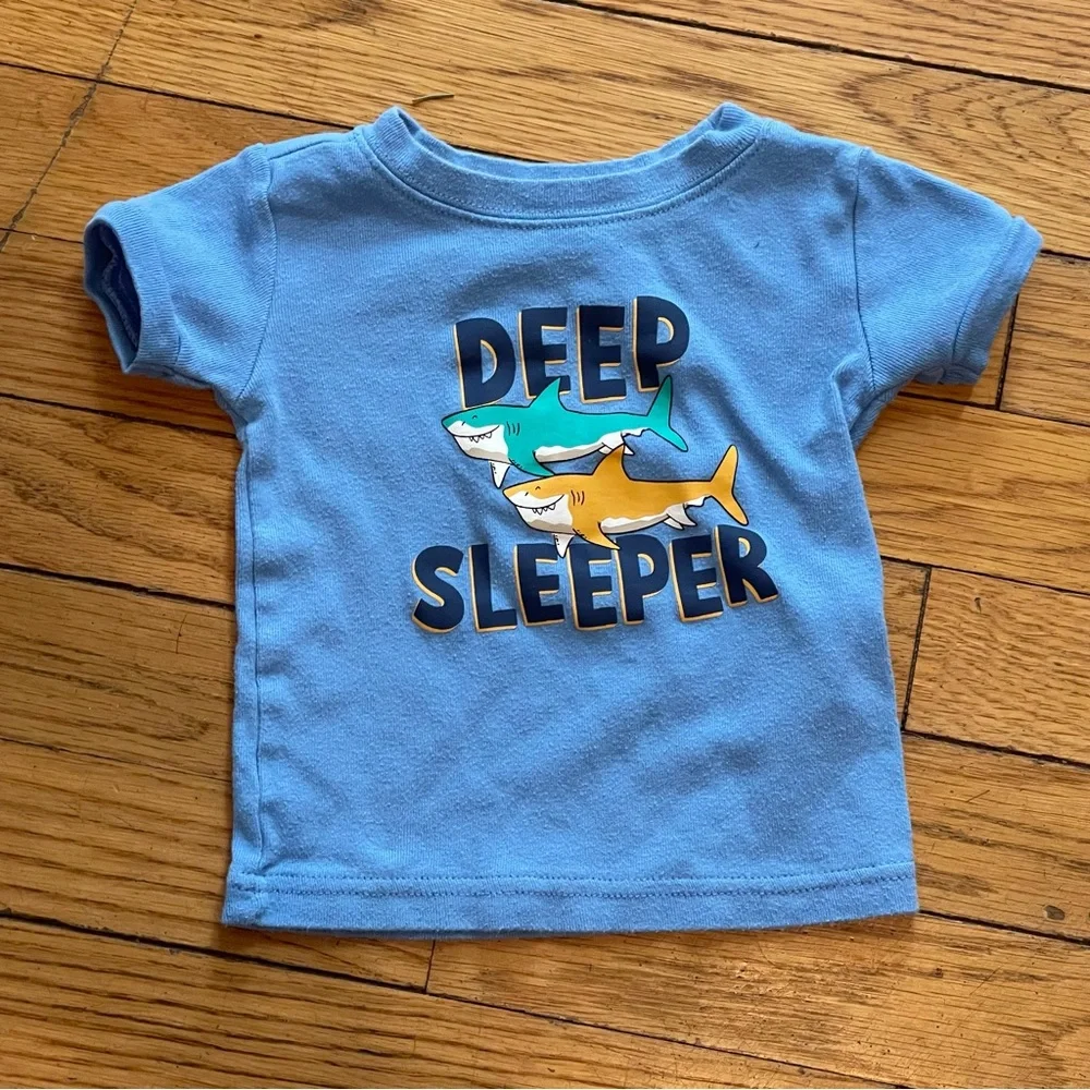 Old Navy Blue Shark Pajama Set for Kids - Picture 2 of 7